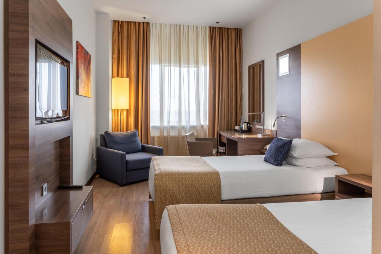 Ramada Encore Kiev Rum bild