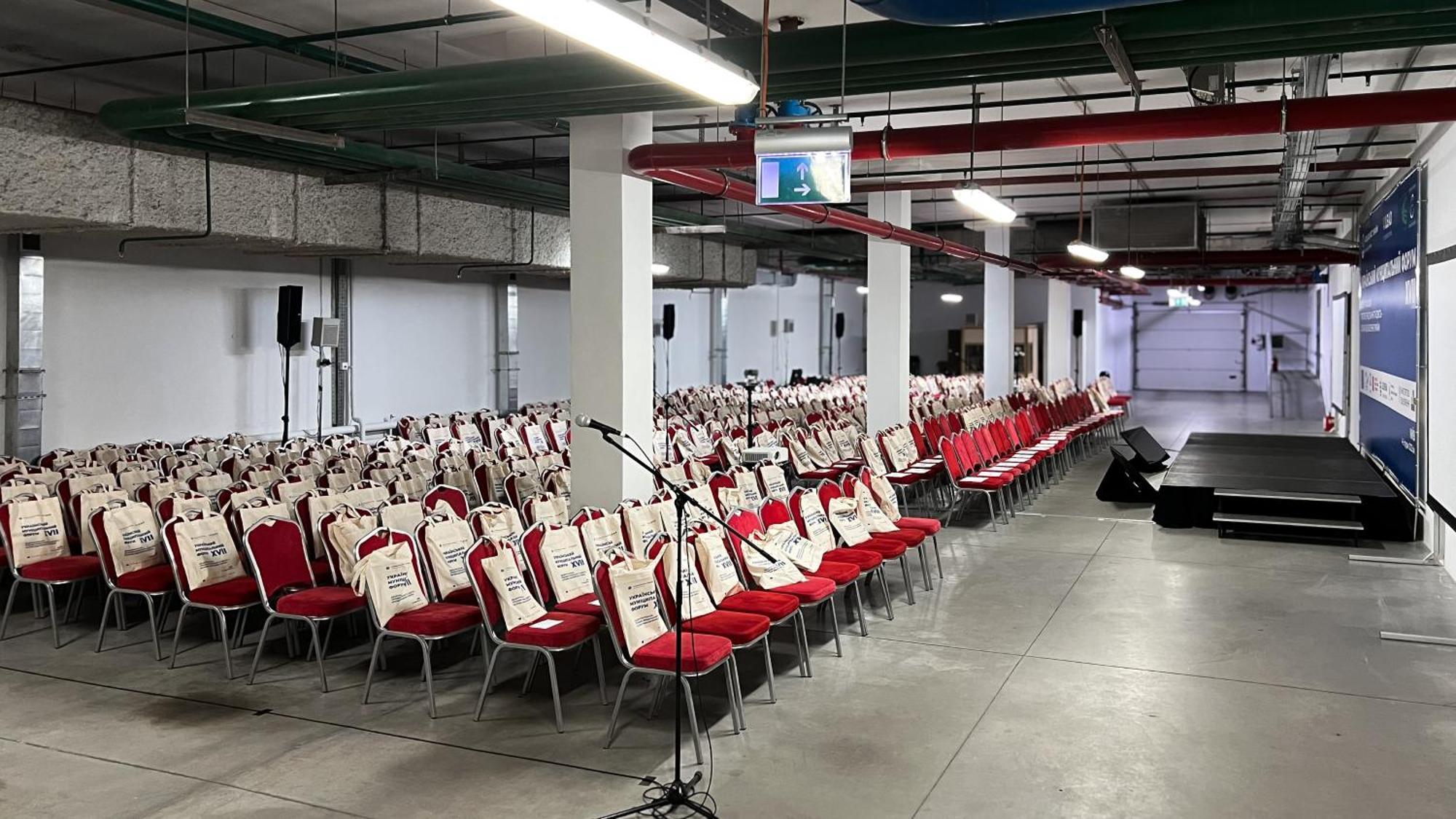 Ramada Encore Kiev Exteriör bild