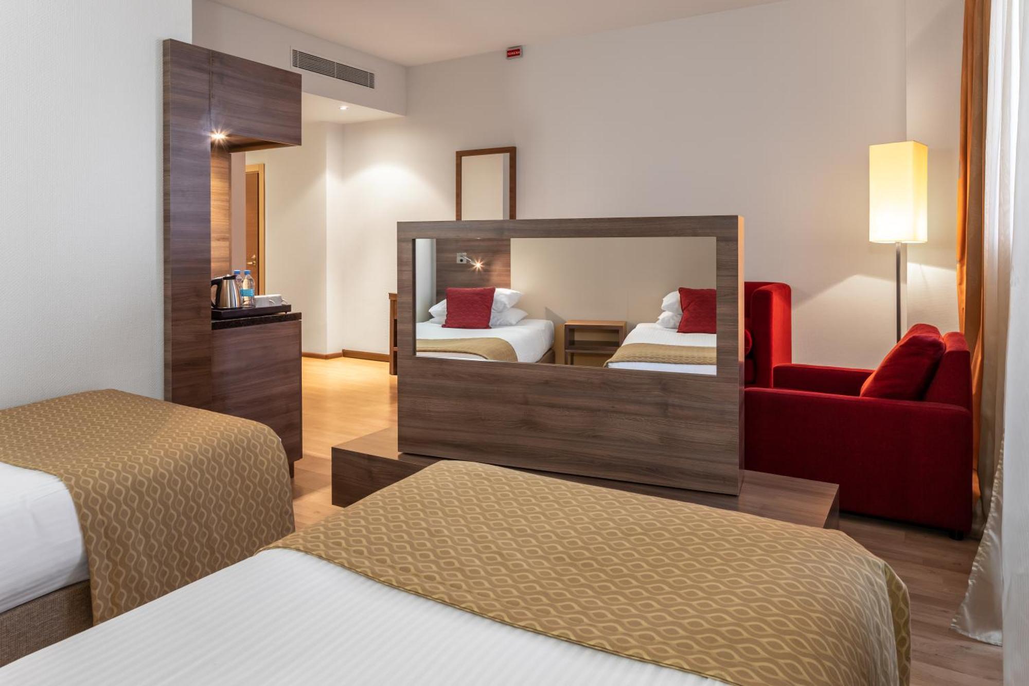 Ramada Encore Kiev Rum bild